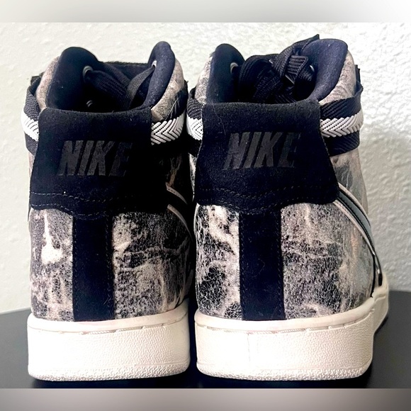 RARE Nike Vandal Hi LX Black/Black/Summit White Sneakers Shoes - Picture 5 of 10